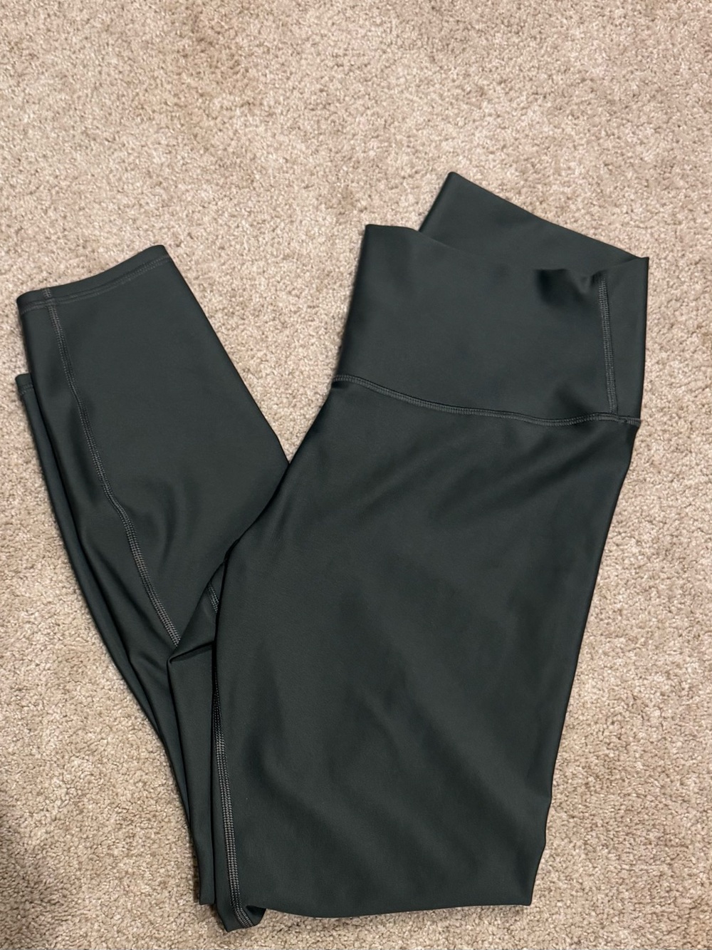 ALO Airlift Leggings- Green